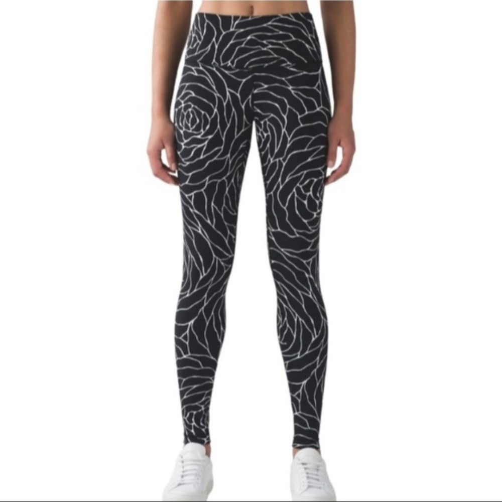 Lululemon Wunder Under